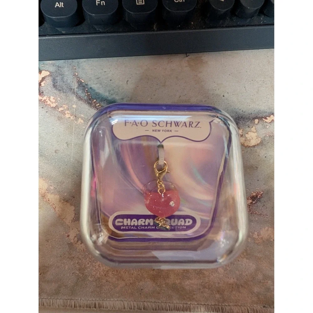 FAO Schwarz Charm Squad Pink Glitter Heart Metal Charm Rhinestone Gold Tone NIB